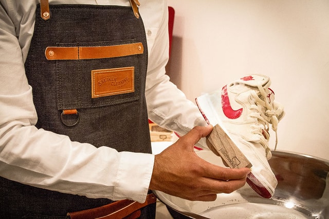 Berikut penyebab dan cara simpel buat unyellowing sneakers